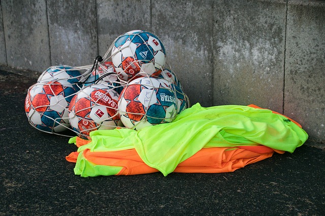 戏剧性的比 戏剧性的比